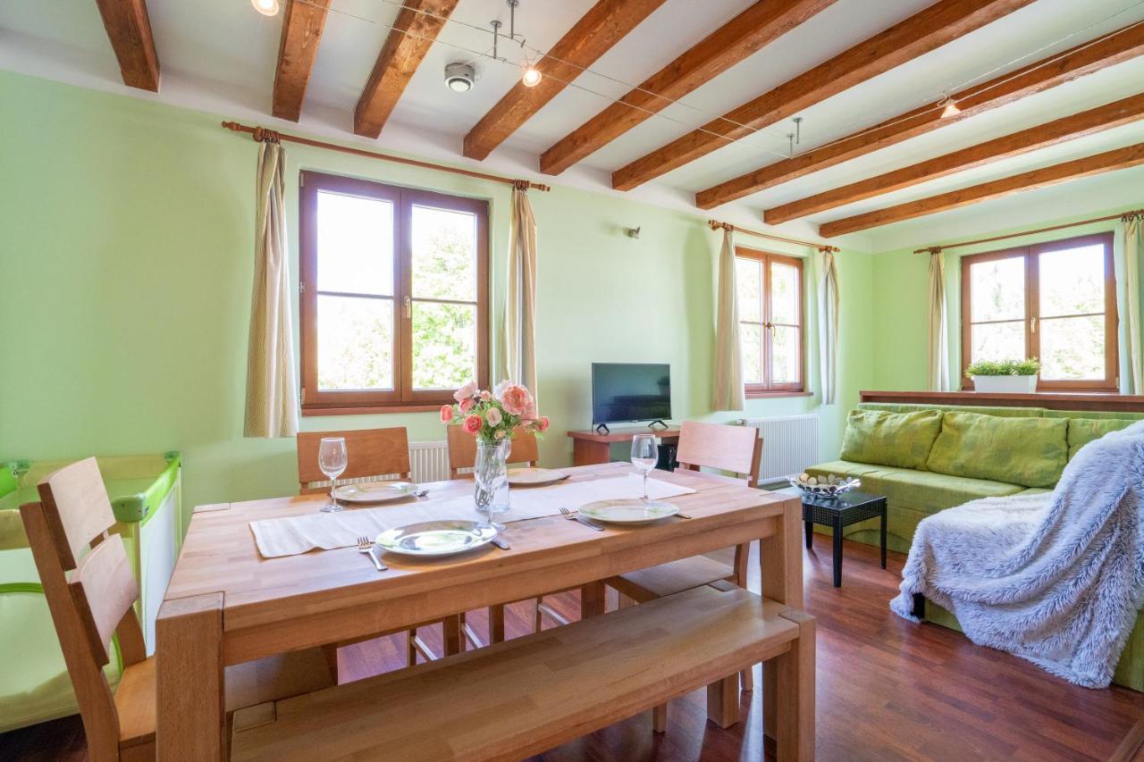 Apartman Lipa-Lipno Lipno nad Vltavou Exteriör bild